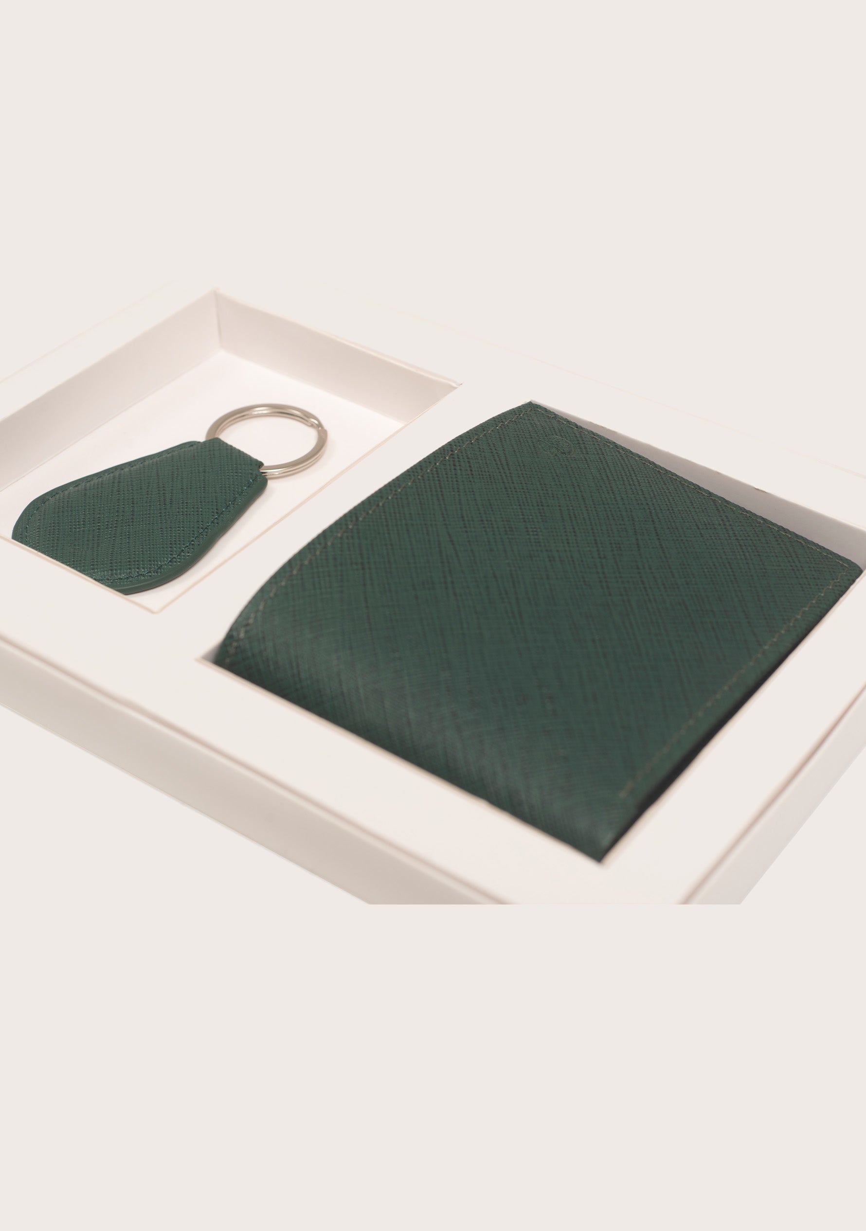 Cardiff Plain Gift Set