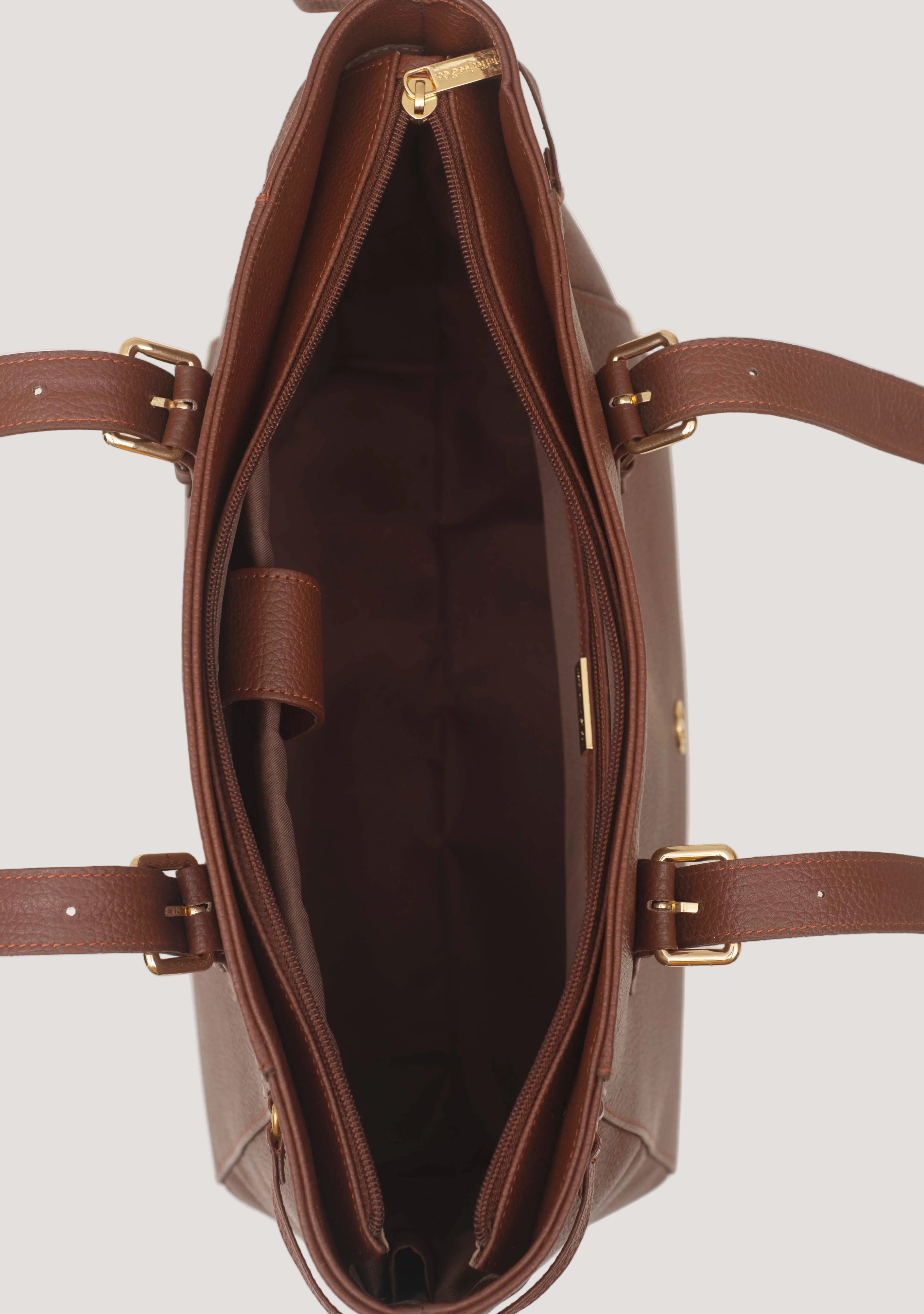 General Tote Madora